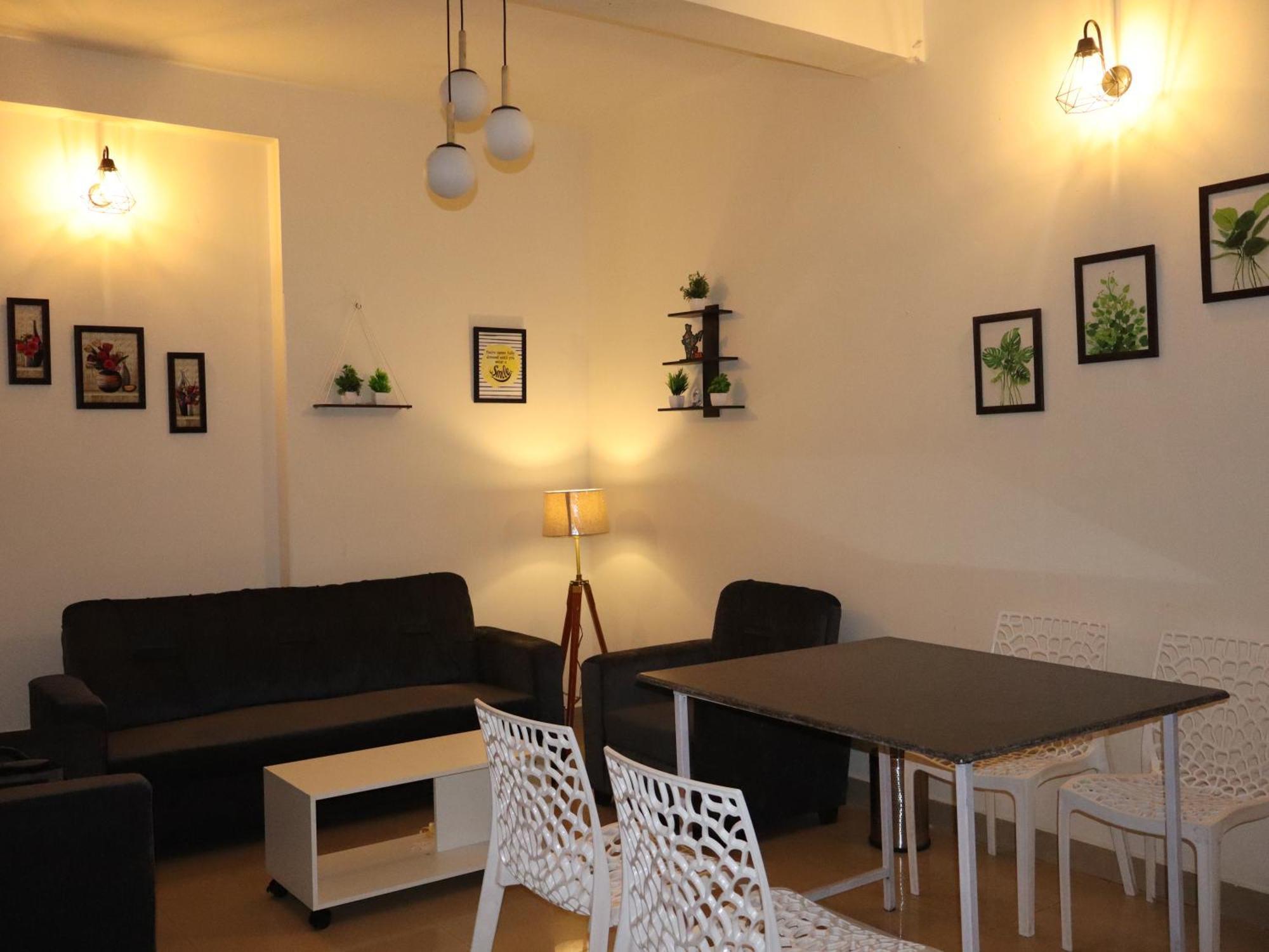 Nomad'S Nest Backpackers Hostel Ґувахаті Екстер'єр фото
