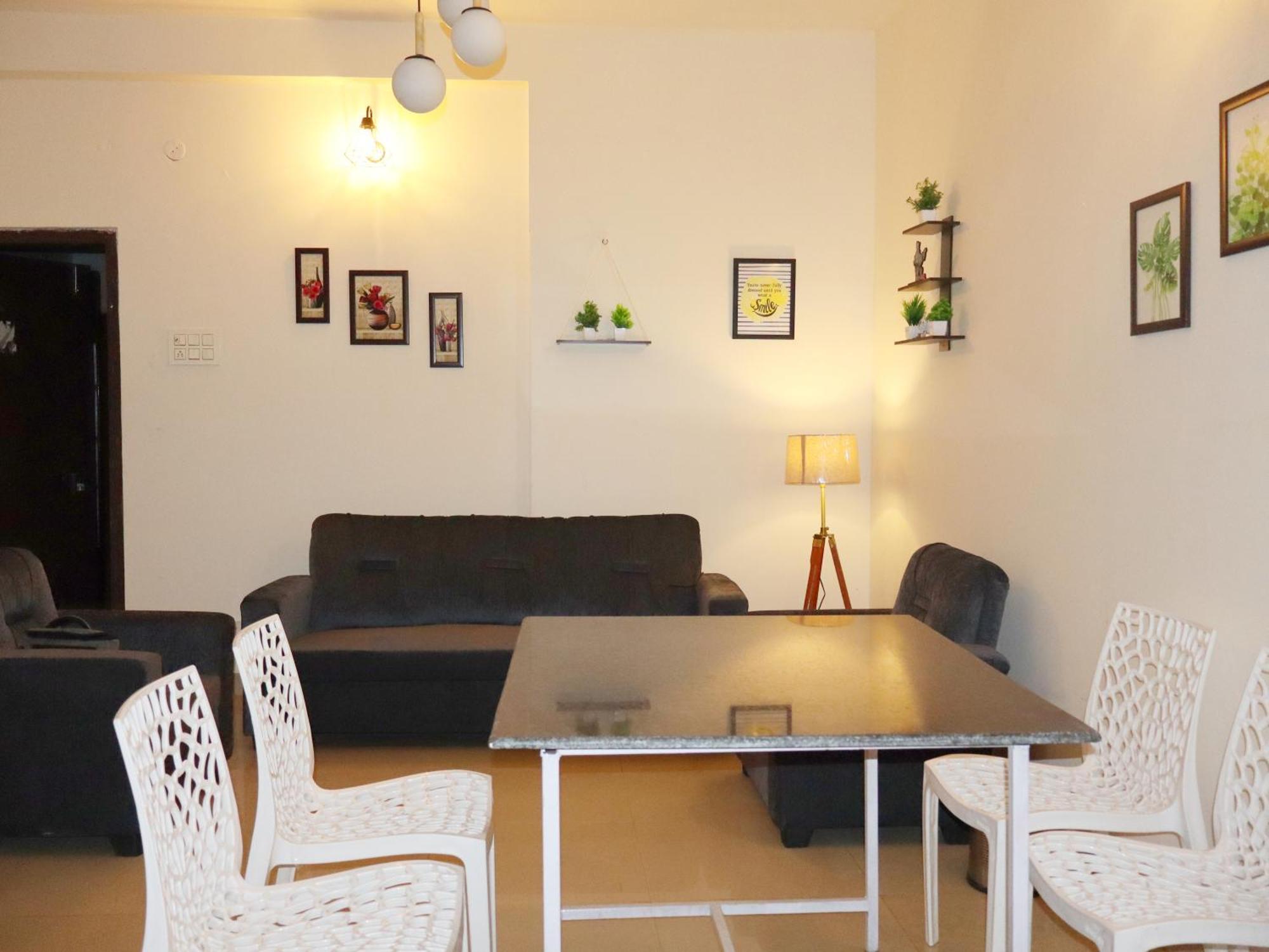 Nomad'S Nest Backpackers Hostel Ґувахаті Екстер'єр фото